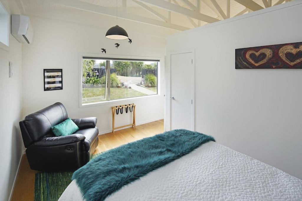 Fairview Unit 2 - Stay Waiheke Ostend ภายนอก รูปภาพ